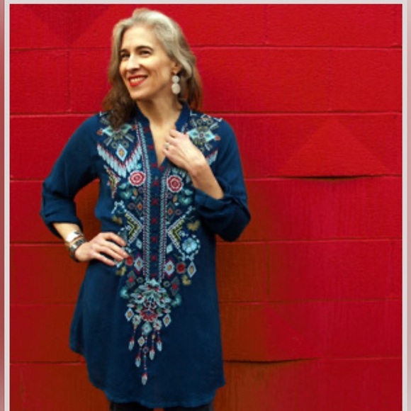 Johnny Was Blue Embroidered Tunic Blouse Size S *NWT* - Picture 9 of 9